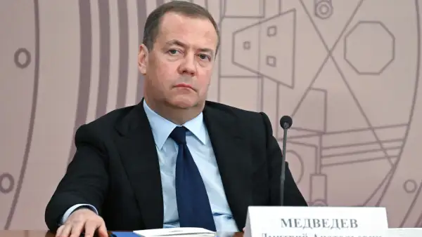 Trump slams Russia’s Medvedev for claiming countries will give Iran nuclear warheads